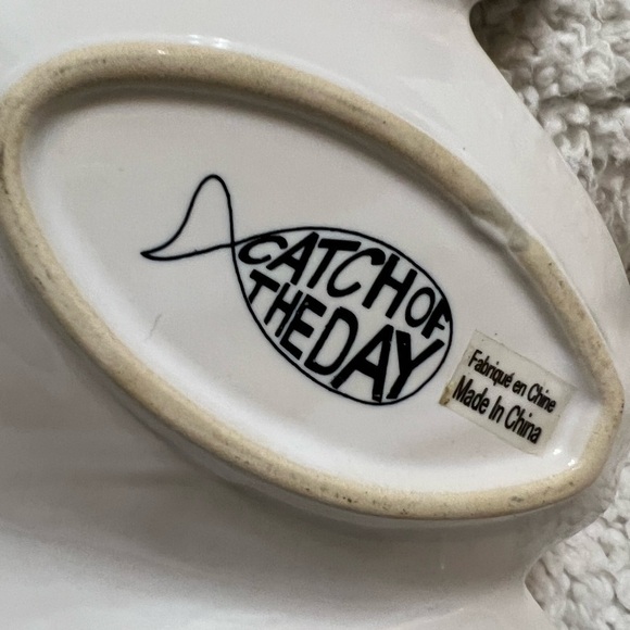 ****Donated***Catch of the Day 3 x Fish ceramic serving dish - Picture 4 of 5
